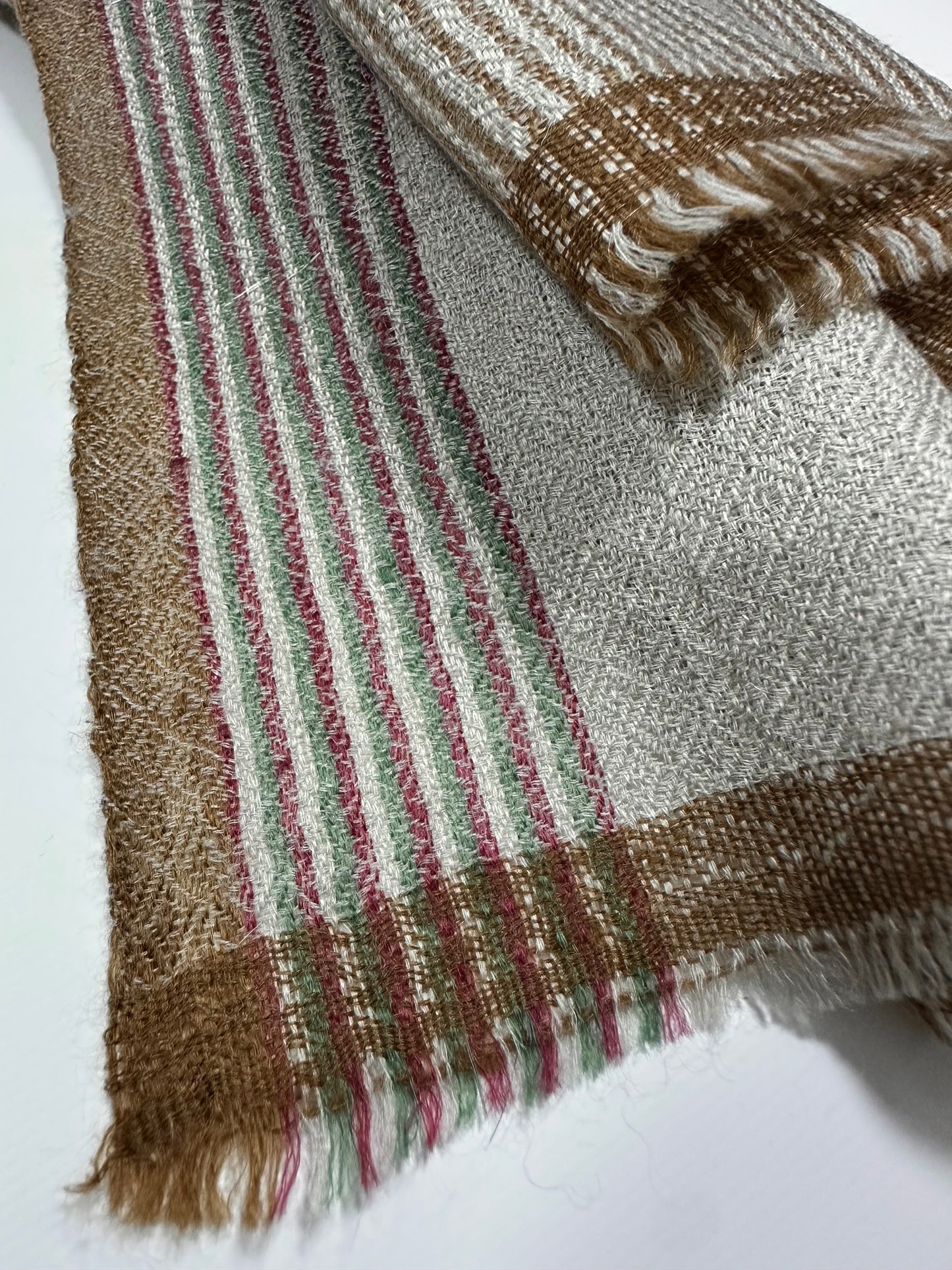 Kashmiri Classic Shawl - Sahara Lines